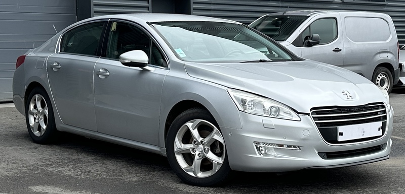 PEUGEOT 508 1.6 HDI BOITE AUTO 115cv VENTE À PROFESSIONNEL