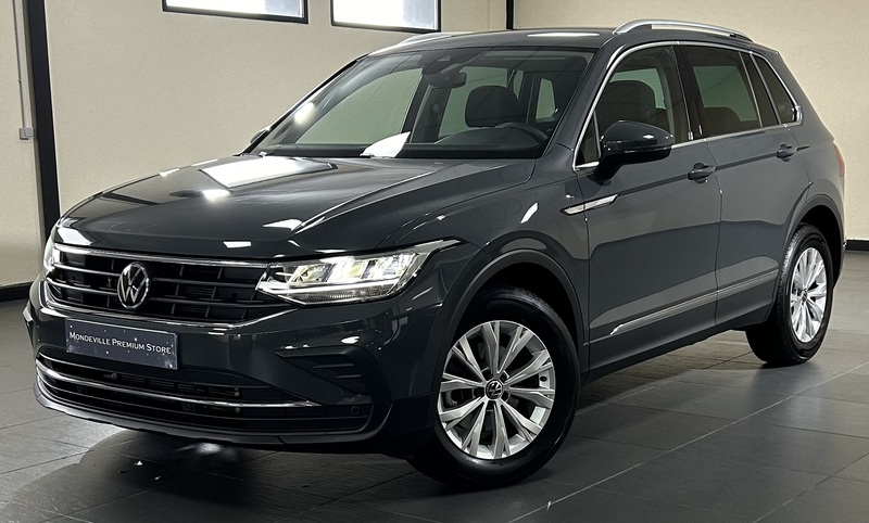 VOLKSWAGEN  TIGUAN