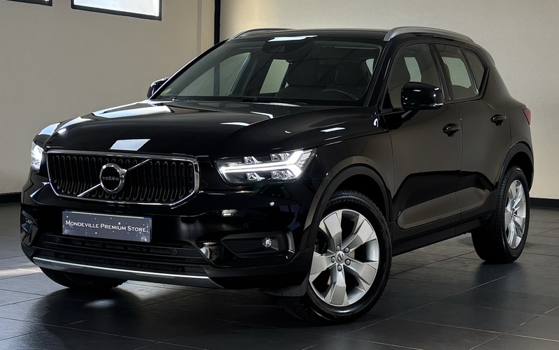 VOLVO XC40 2.0 D3 150 MOMEMTUM GEARTRONIC + CAM/HK